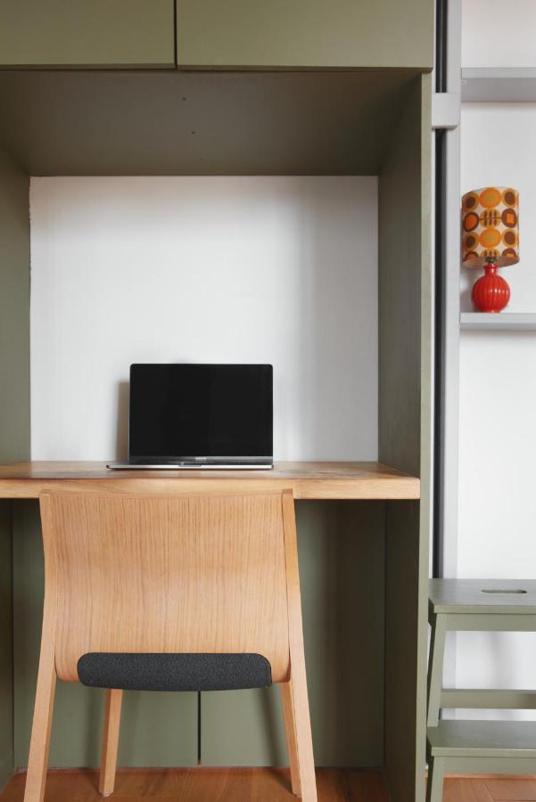 Studio Loft Design 70'S Apartment กลีชี ภายนอก รูปภาพ