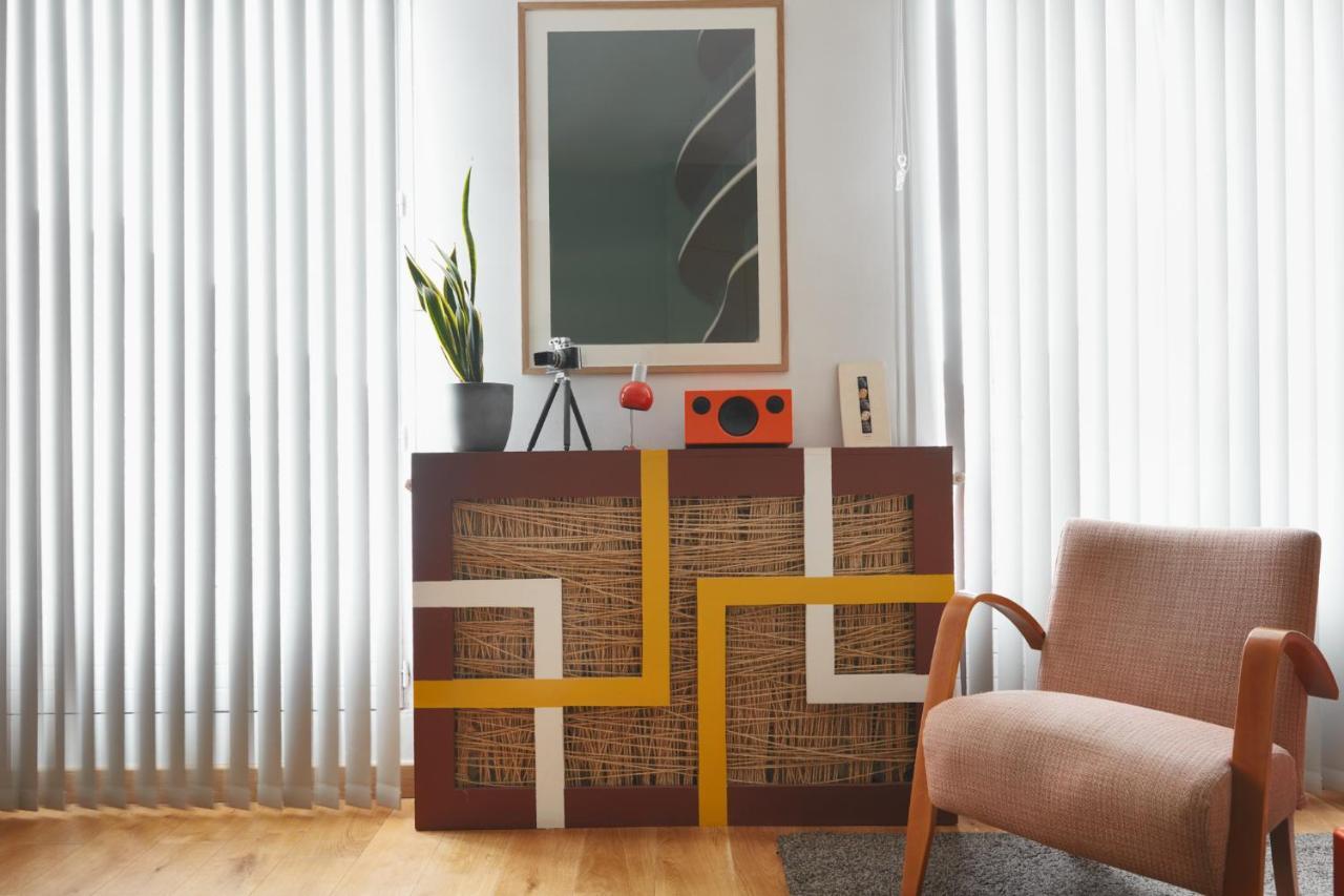 Studio Loft Design 70'S Apartment กลีชี ภายนอก รูปภาพ
