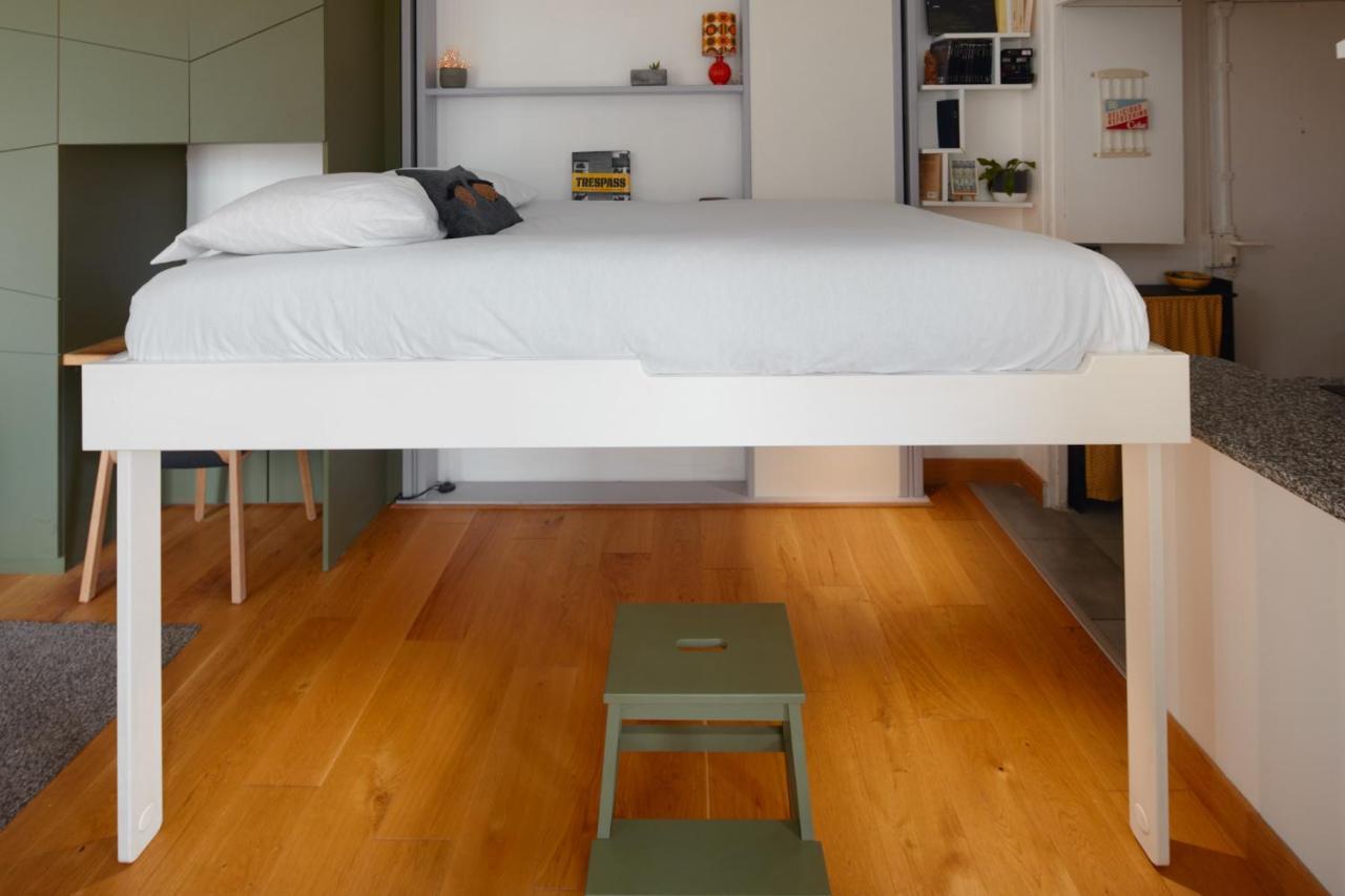 Studio Loft Design 70'S Apartment กลีชี ภายนอก รูปภาพ